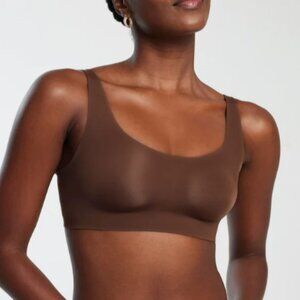 Evelyn and Bobbie Scoop Bra NWOT umber